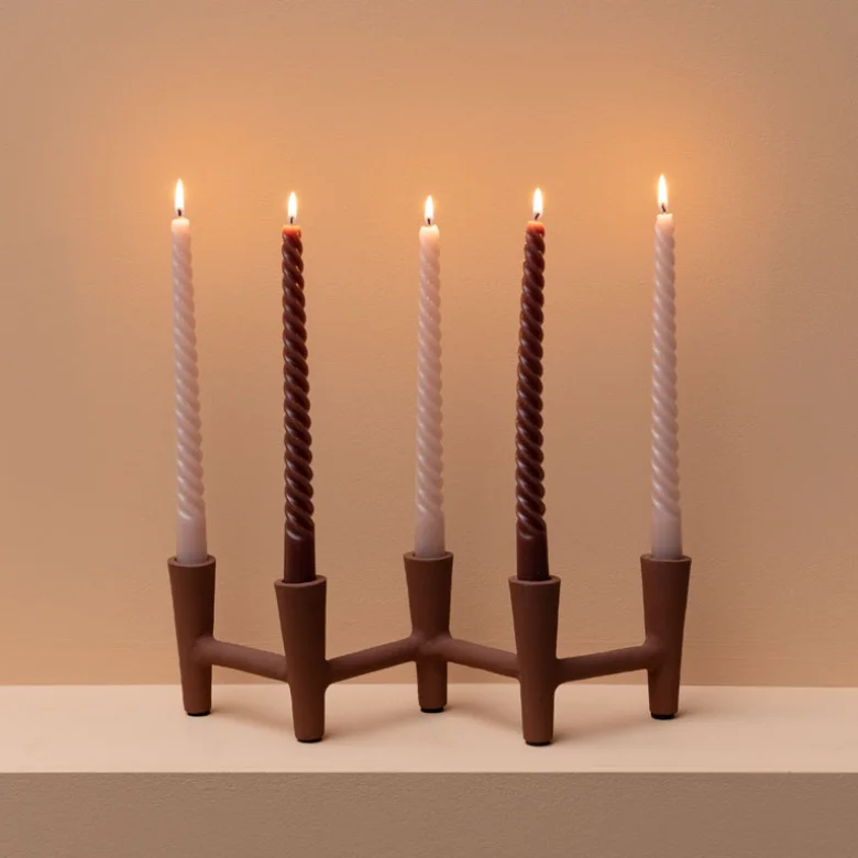 חמישה פמוטים