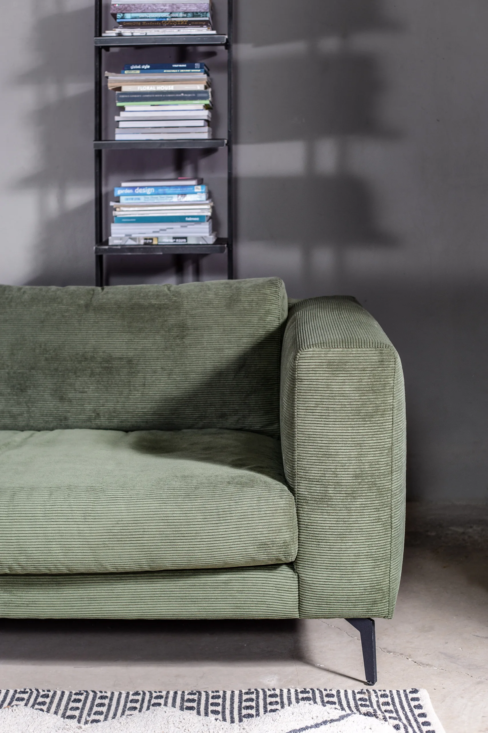 ספריה נורדית רצפתית