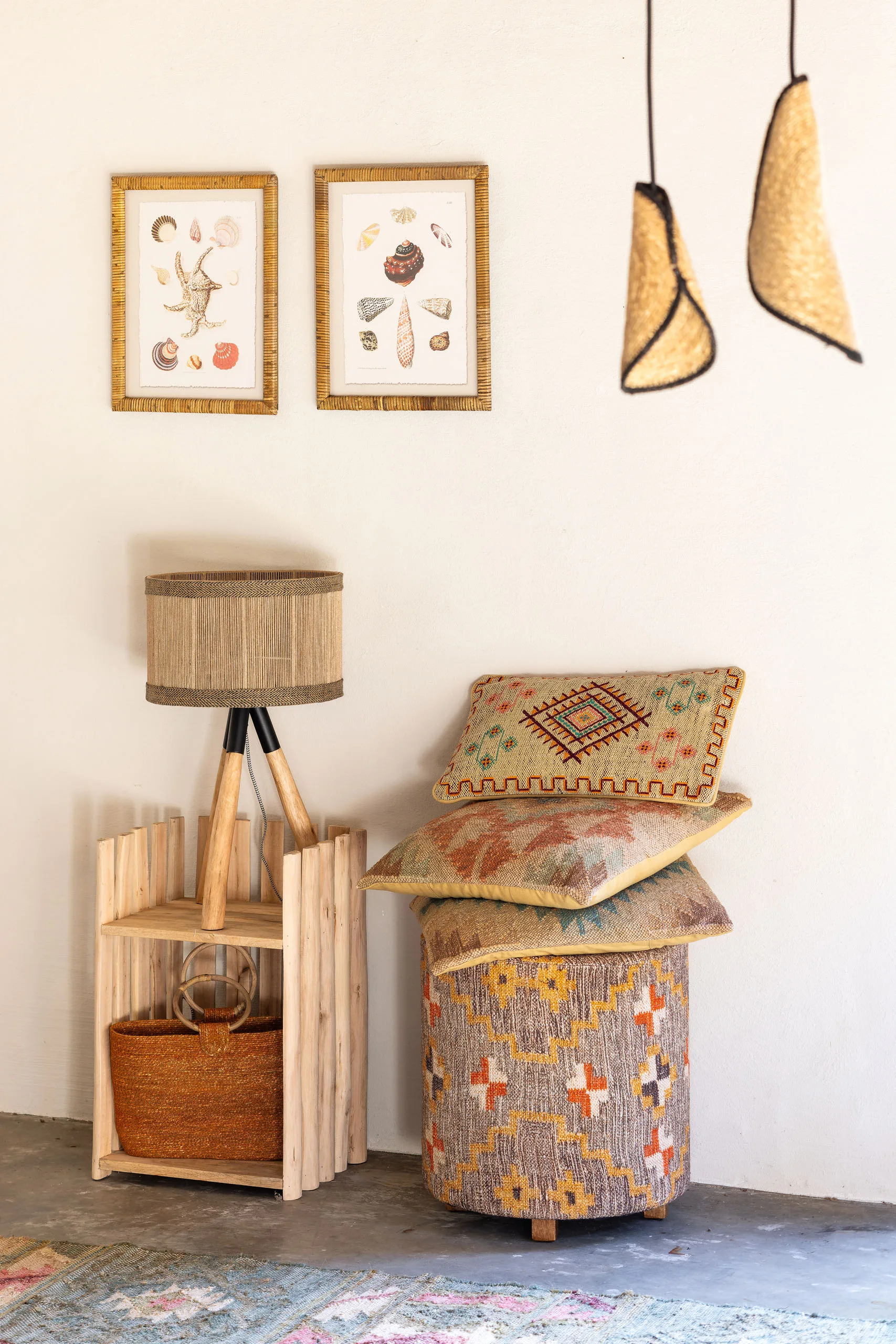 מנורת שולחן קמפלה